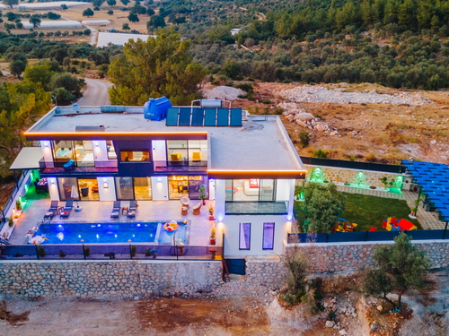  gece  -  Kasım
  | Kaş Kalkan Çavdır’da Muhafazakar ve Lüks Villa Tatili